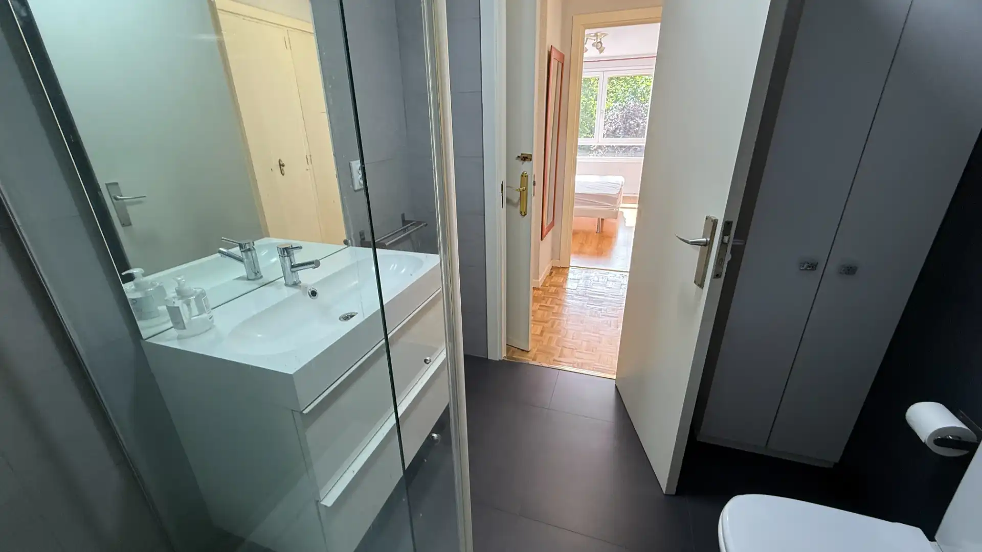 Baño de Apartamento en venta en Madrid con Calefacción, Terraza y Amueblado
