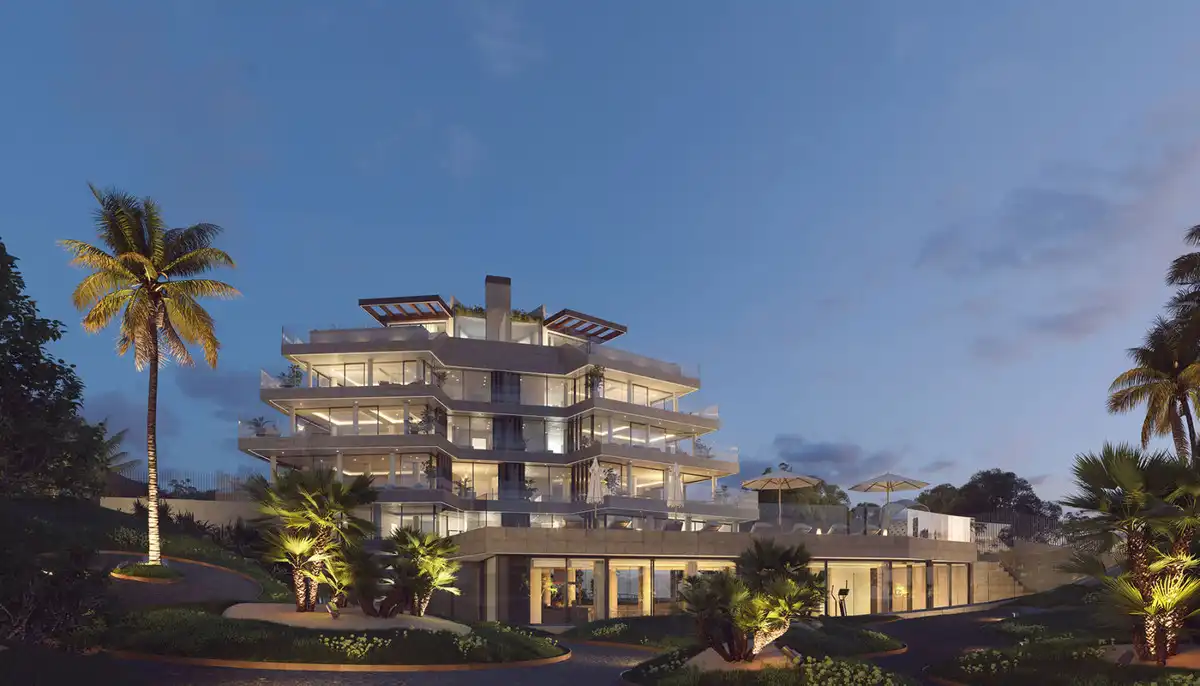 Flat with pool for sale in Estepona - Estepona,Centro,Avenida Juan Carlos I, imagen 2
