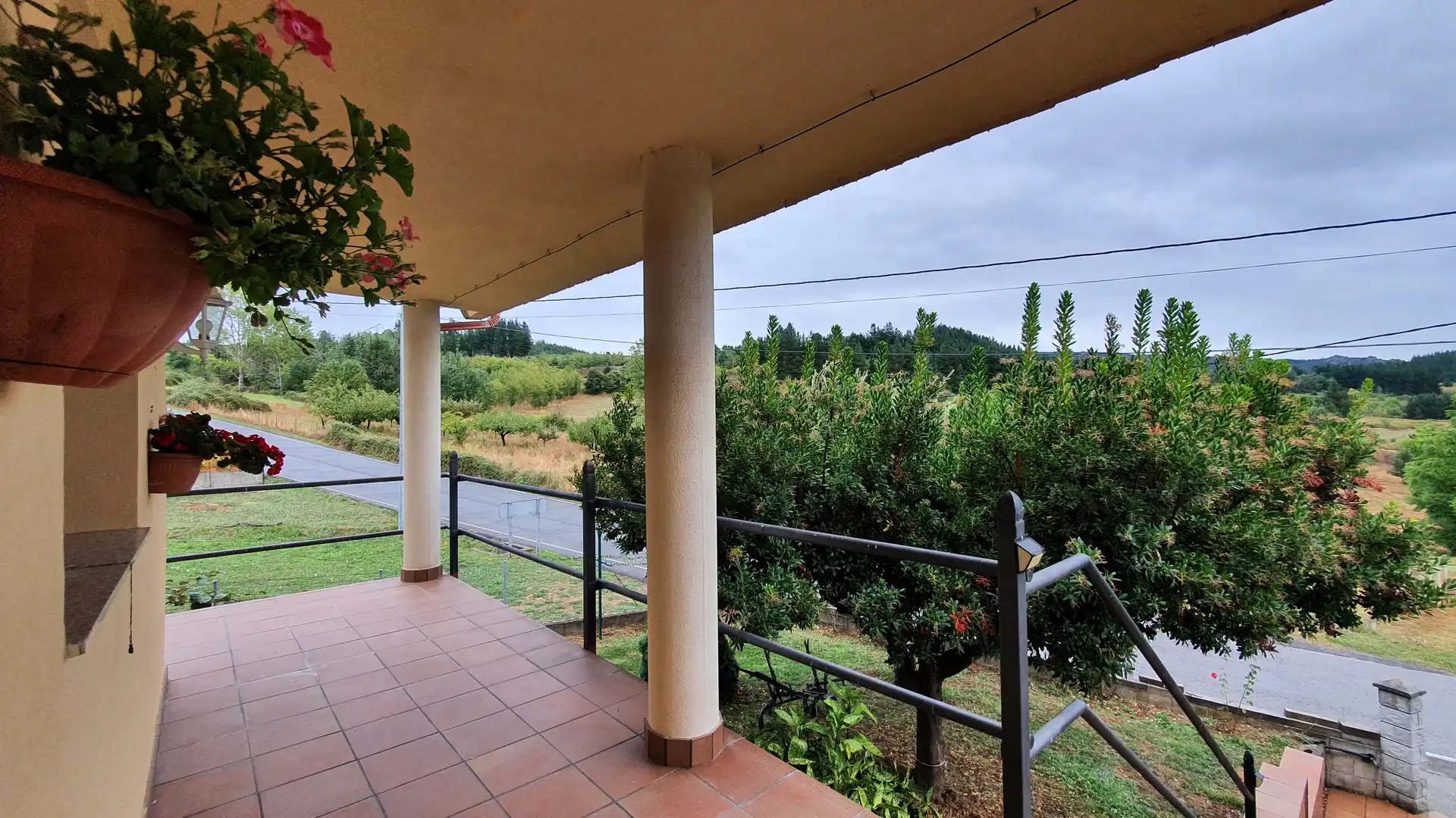 Terraza de Casa o chalet en venta en Vega de Espinareda con Calefacción, Jardín privado y Terraza