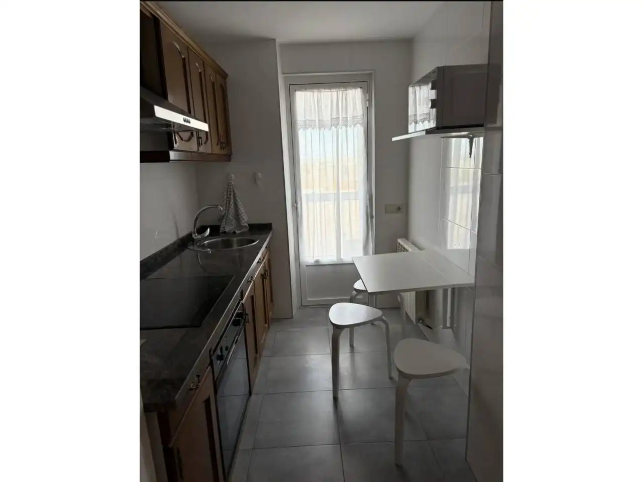 Flat with terrace to rent in Avenida REQUEJO, imagen 4