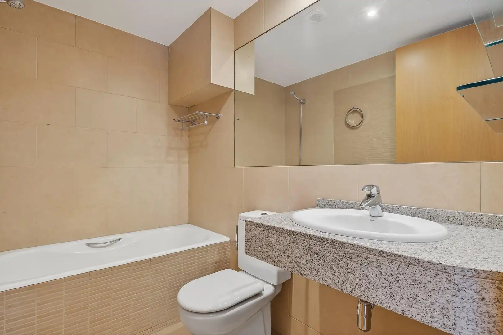 Apartamento con ascensor en venta en Avinguda del Pessebre, 29, imagen 17
