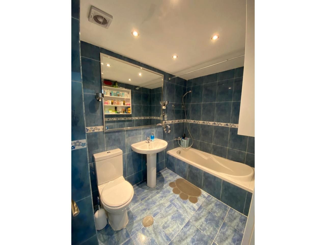 Bathroom of Flat for sale in Alicante / Alacant  with Furnished