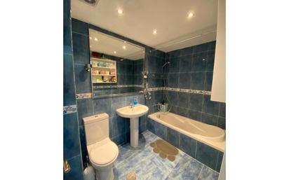 Bathroom of Flat for sale in Alicante / Alacant  with Furnished