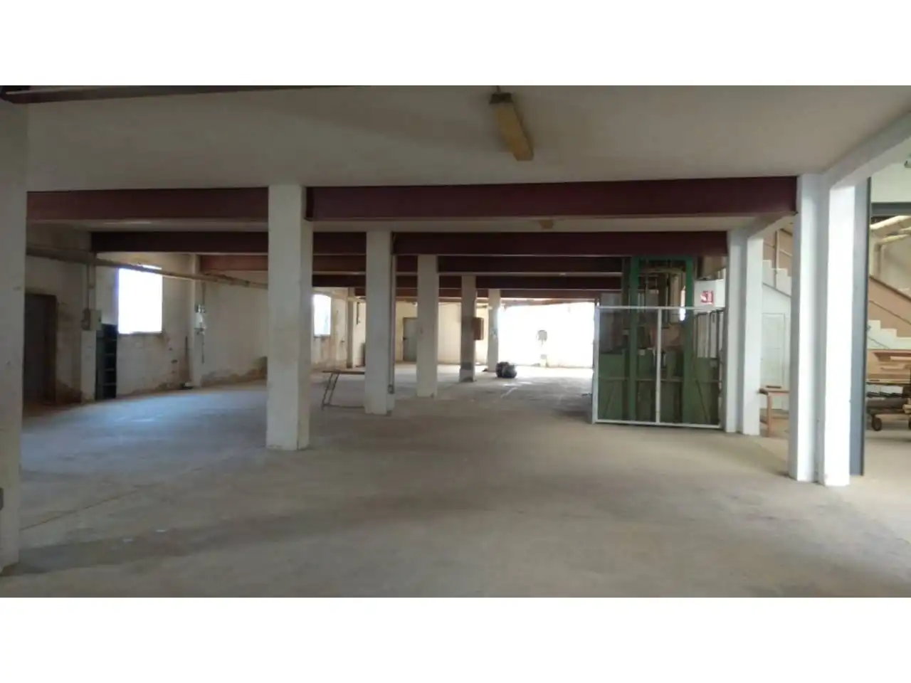 Industrial buildings for sale in Albal