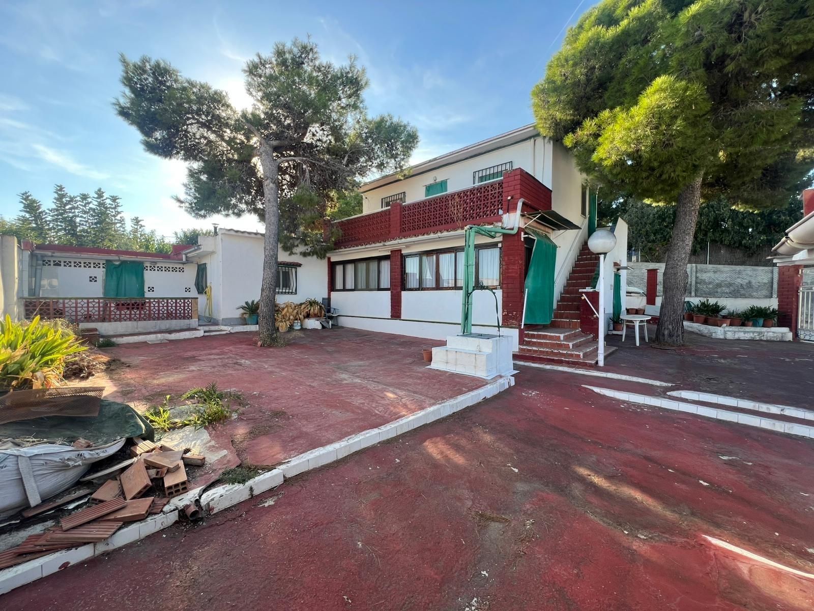 Vista exterior de Casa o xalet en venda en Vilanova i la Geltrú
