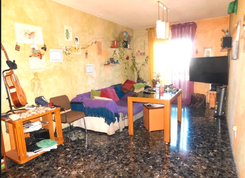 Flat for sale in Calle Jardines, Maracena