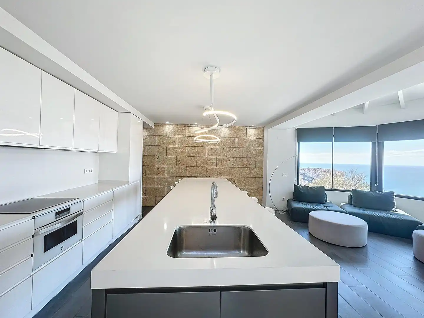 Villa con piscina in vendita a Cumbre del Sol, imagen 3