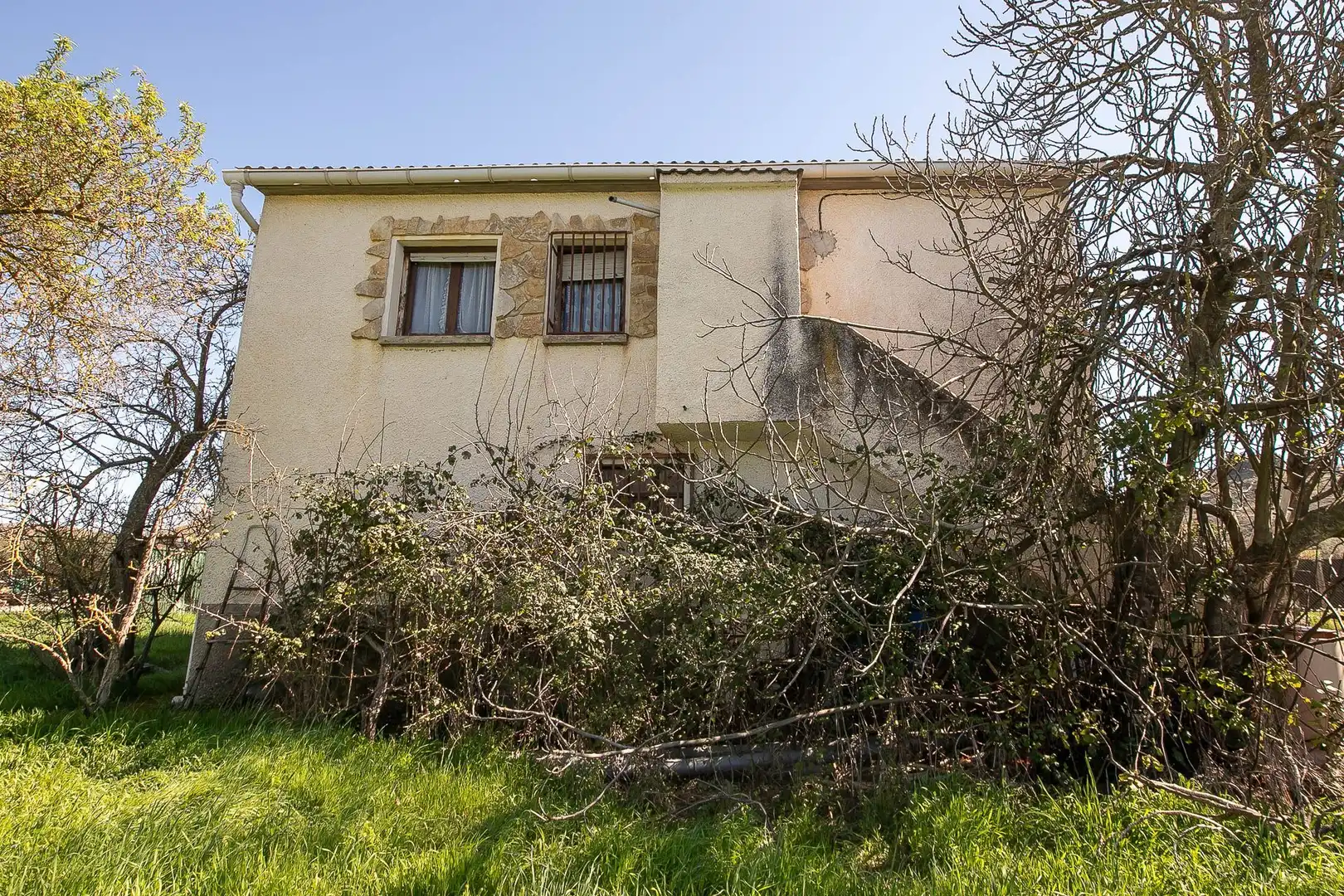 Vista exterior de Finca rústica en venda en Mendigorria amb Calefacció, Traster i Piscina