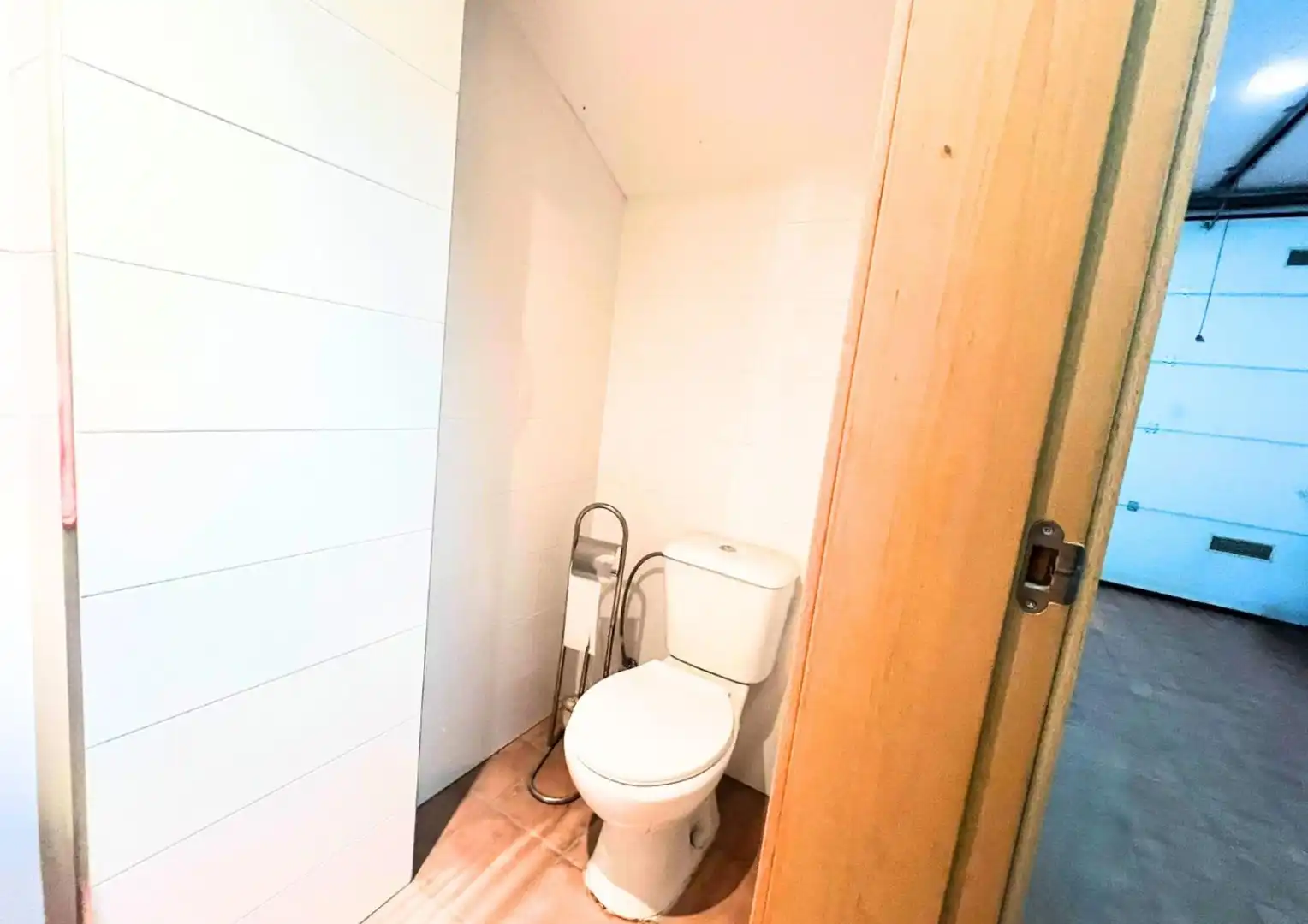 Bany de Casa o xalet en venda en Barberà del Vallès amb Aire condicionat, Terrassa i Balcó