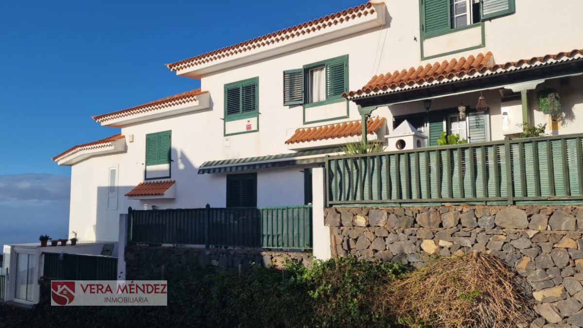 Exterior view of House or chalet for sale in Tacoronte  with Terrace, Storage room and Community pool