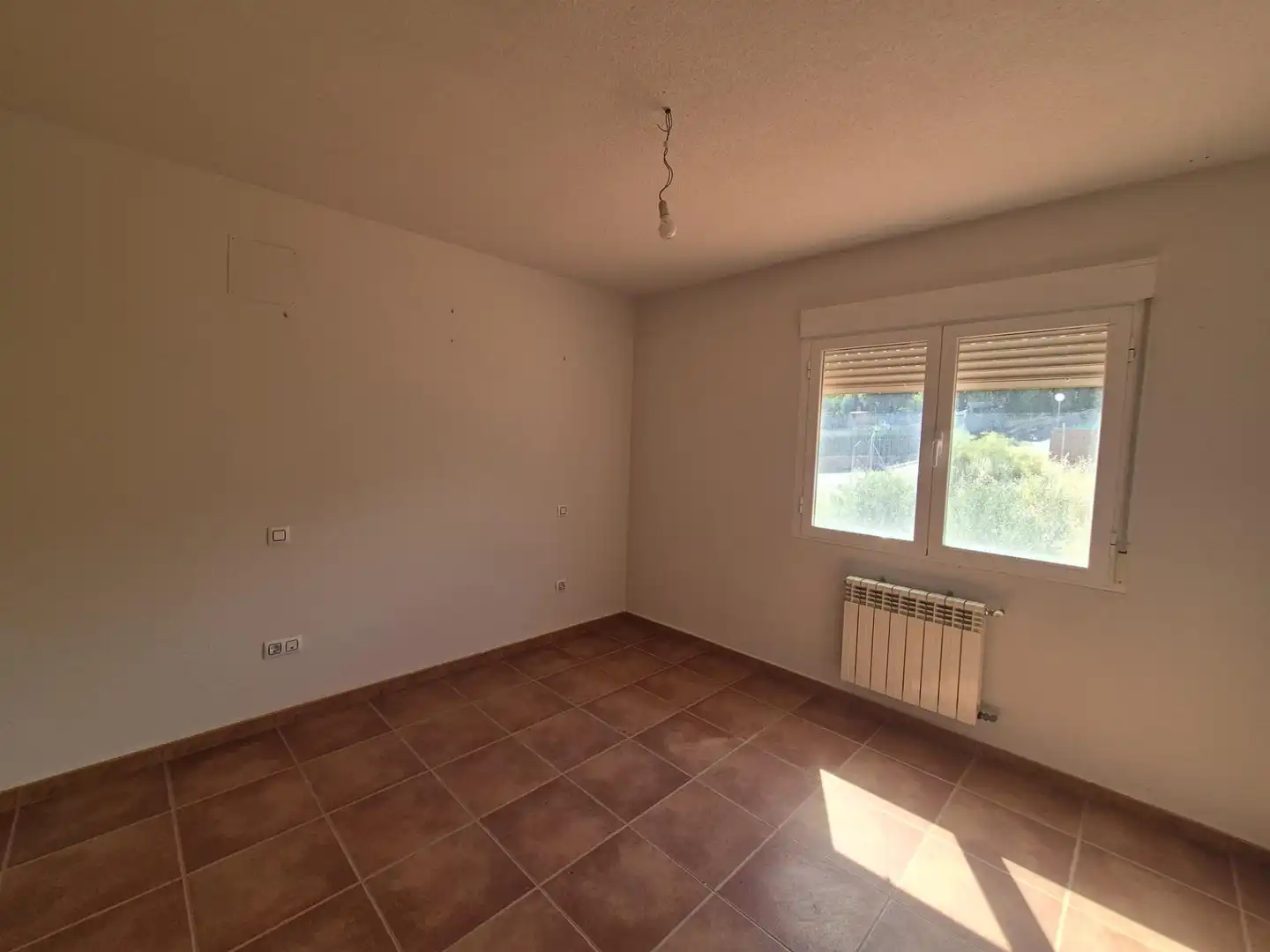 Bedroom of Houses for sale in El Casar de Escalona  with Heating, Terrace and Swimming Pool