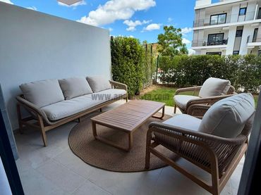 Apartment with pool to rent in Carlos Cano 16