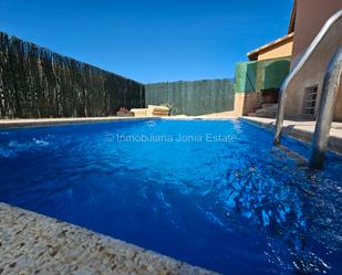 Swimming pool of House or chalet to rent in Relleu  with Air Conditioner and Swimming Pool