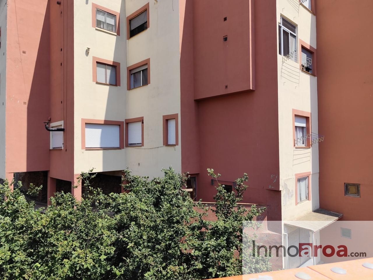 Exterior view of Planta baja for sale in Gátova  with Furnished