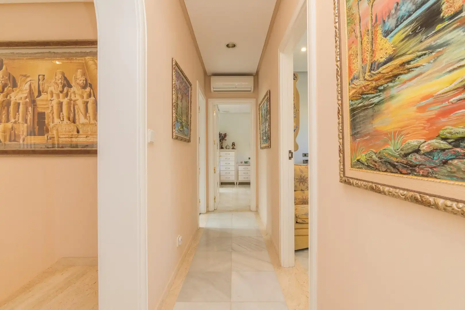 Casa o chalet en venta en Elche / Elx con Aire acondicionado, Jardín privado y Terraza