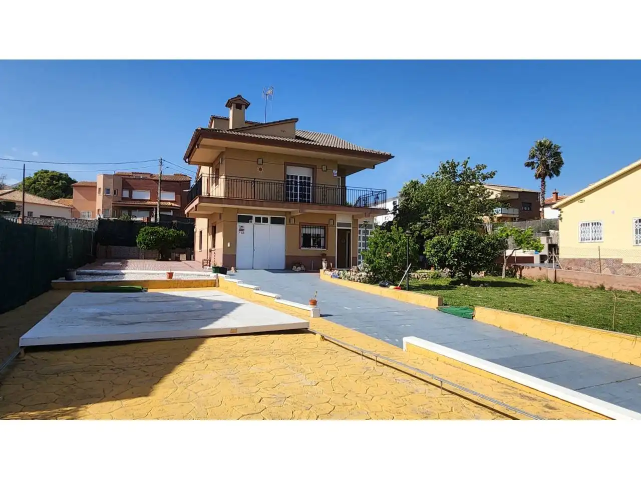 Exterior view of Houses for sale in Piera  with Heating, Private garden and Terrace