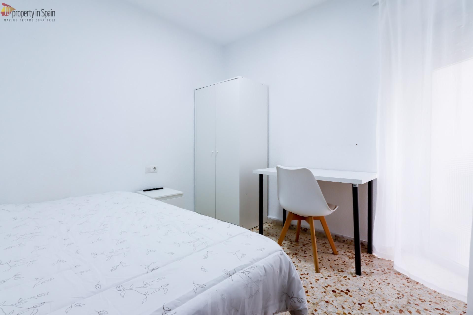 Bedroom of Flat to share in Alicante / Alacant  with Balcony