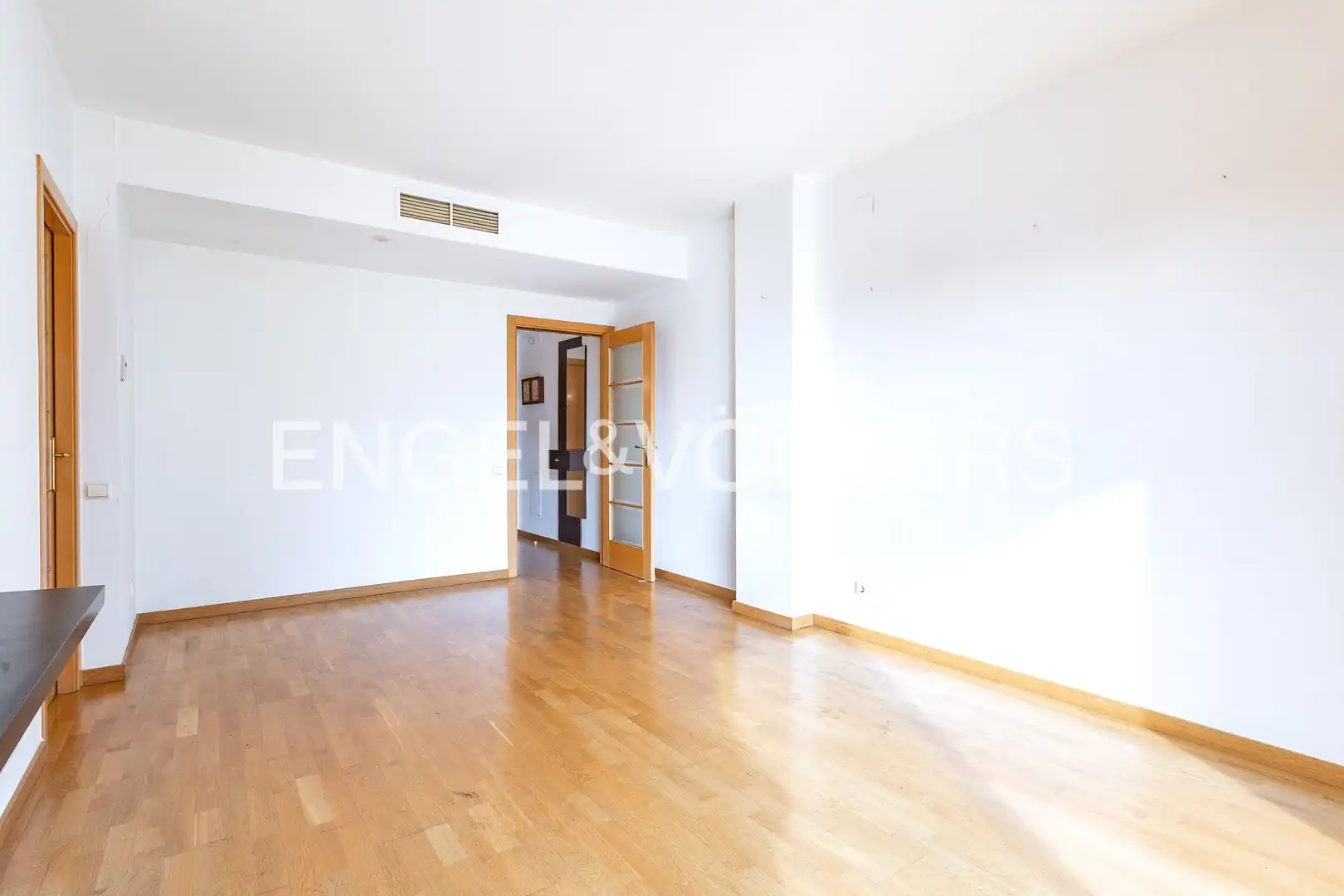 Living room of Flat for sale in Mataró  with Air Conditioner, Heating and Parquet flooring