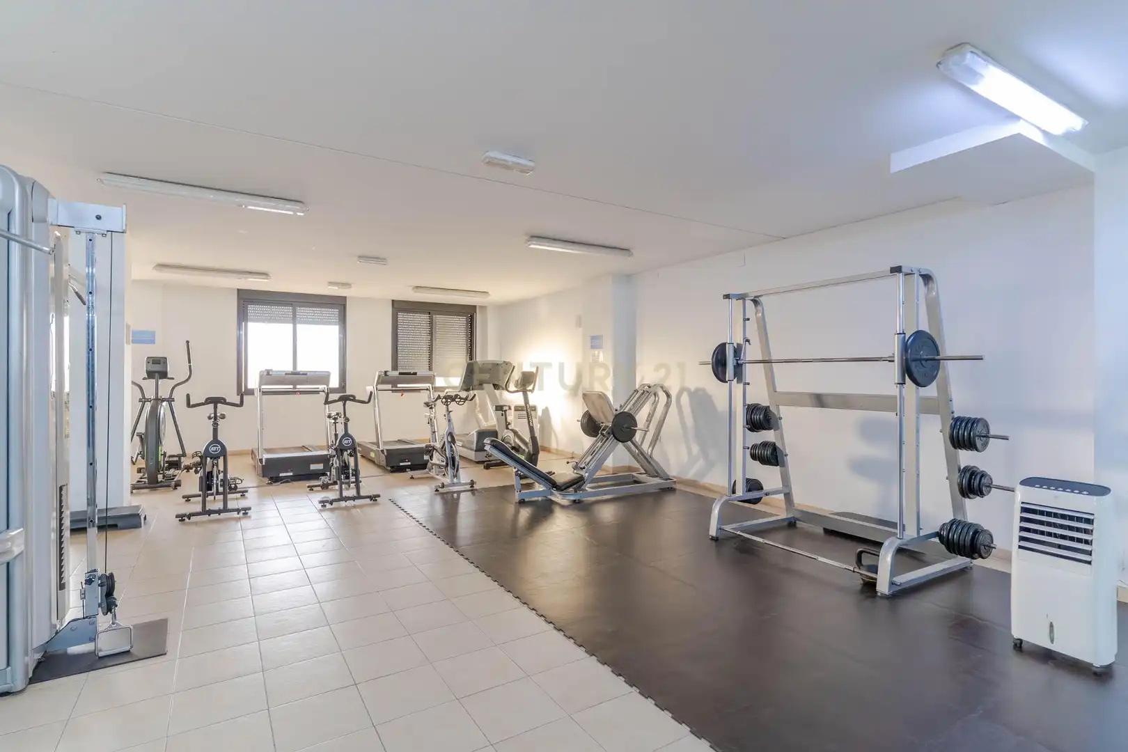 Apartament en venda en Granada amb Aire condicionat, Traster i Piscina