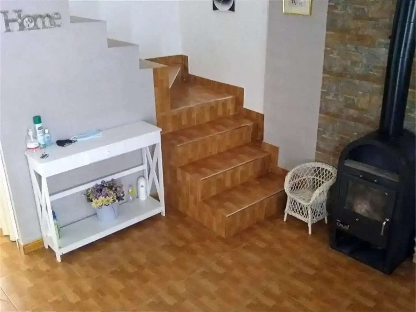 Casa adosada en venda en Aniñón amb Jardí privat, Parquet i Traster