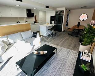 Living room of Flat for sale in Sant Joan Despí  with Air Conditioner, Terrace and Balcony