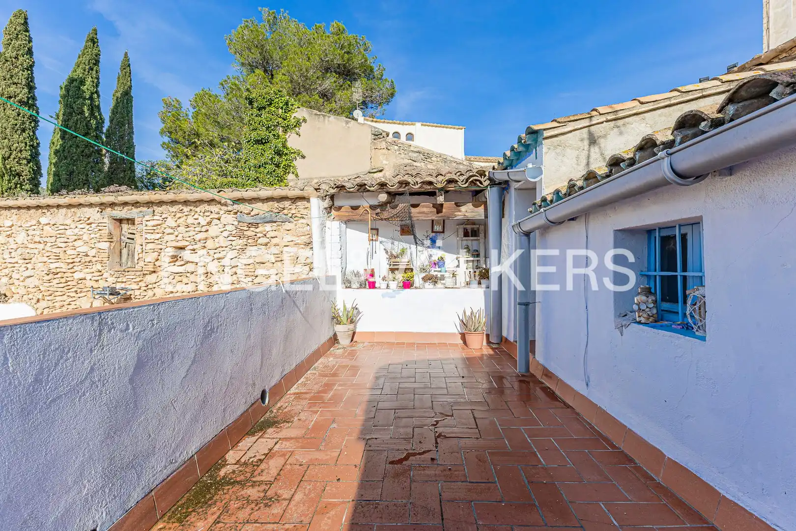 Vista exterior de Casa adosada en venta en Canyelles con Calefacción, Jardín privado y Terraza