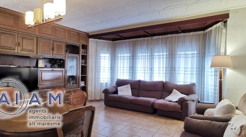 Edifidio con local y vivienda dúplex en carrer Església, imagen 2