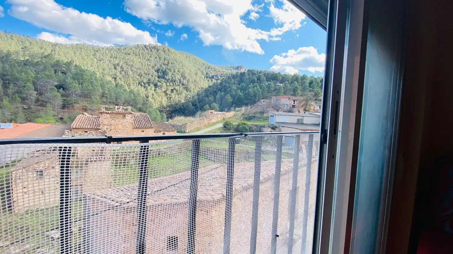 Balcony of Flat for sale in Cirat