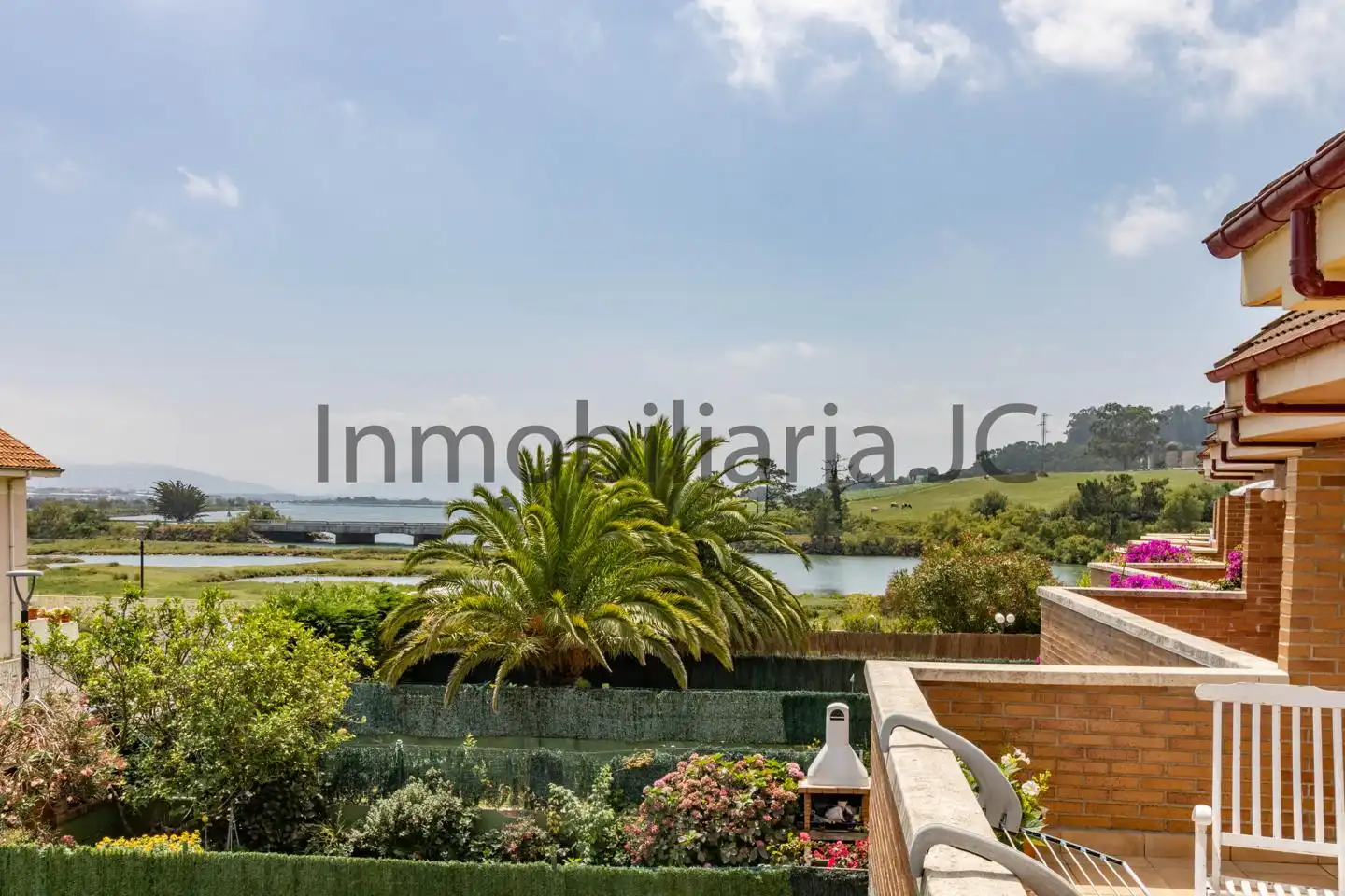 Casa adosada en venta en Santa Ana, Santoña