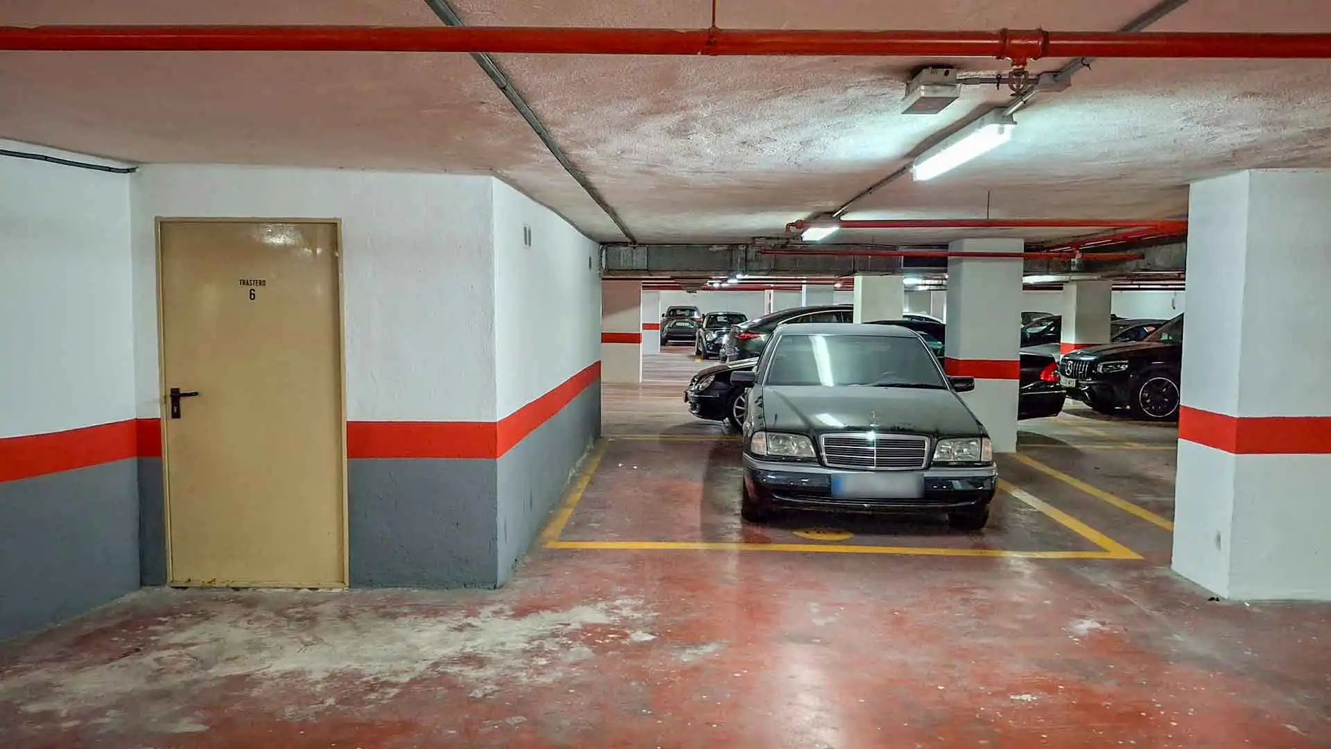 Parking de Apartamento en venta en Marbella con Aire acondicionado, Terraza y Trastero