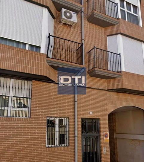 Foto 2 de Piso en venta en La Roda, Albacete