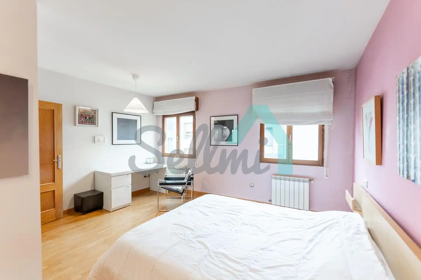 Habitación de Piso de alquiler en Oviedo  con Calefacción, Parquet y Amueblado
