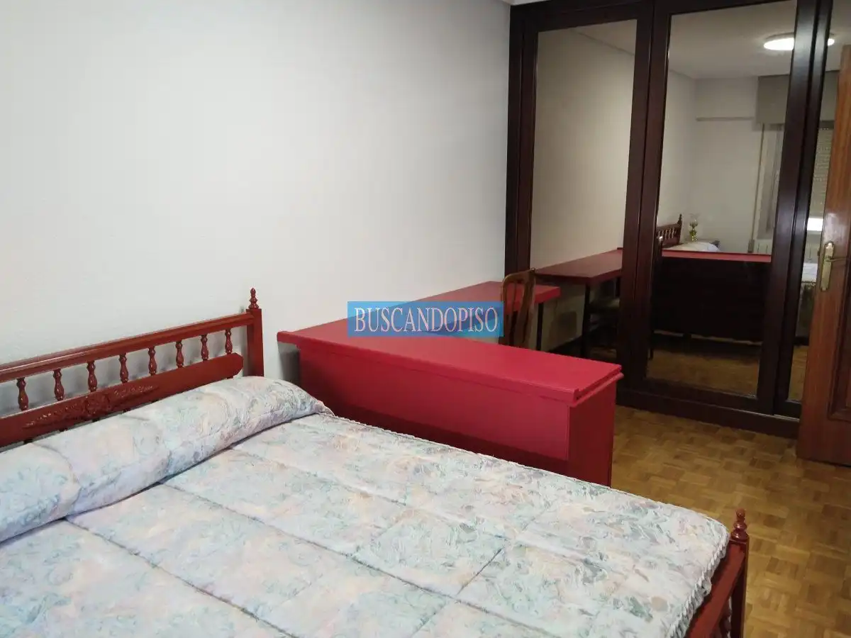 Schlafzimmer von Wohnung zur Miete in  Logroño mit Heizung und Terrasse