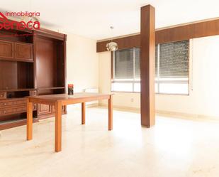 Flat for sale in Doce de Octubre, Zona Centro