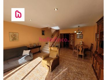Casa bifamiliare in vendita a Santa Maria - L'Eixample - Sud Sumella