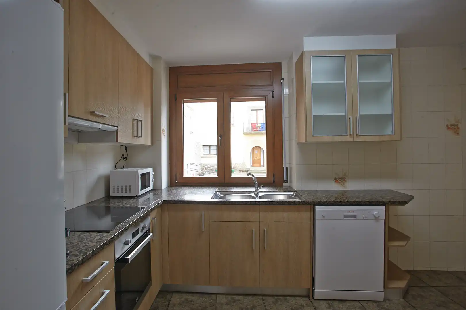 Cocina de Casa o chalet en venta en L'Esquirol con Calefacción, Jardín privado y Terraza