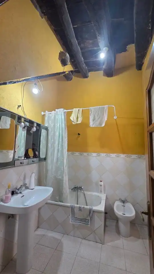 Bany de Casa o xalet en venda en Leganiel
