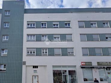 Locale commerciale in affitto a Sur