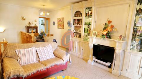 Foto 2 de Apartament en venda a Calle Puerta de Riad, 1, Pueblo, Alicante