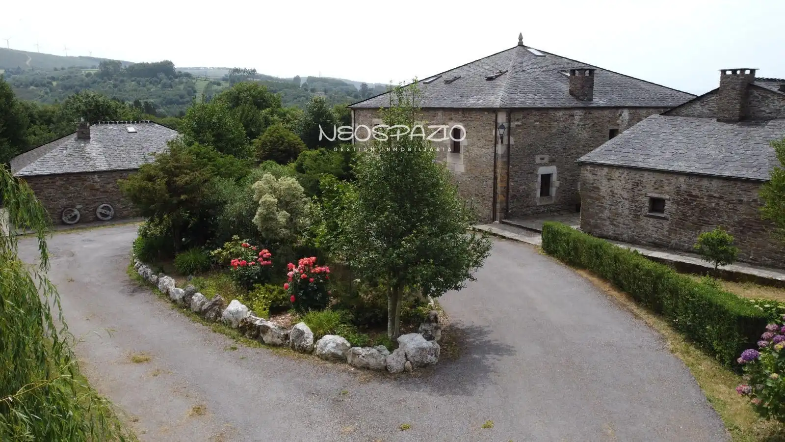 Vista exterior de Casa o chalet en venta en Castroverde con Calefacción y Amueblado