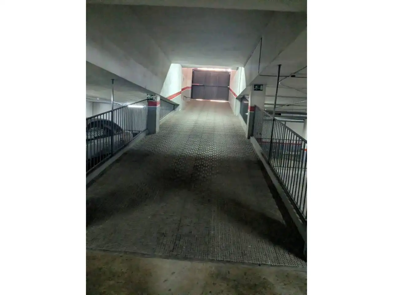 Parking de Piso en venta en Murcia con Aire acondicionado, Terraza y Trastero