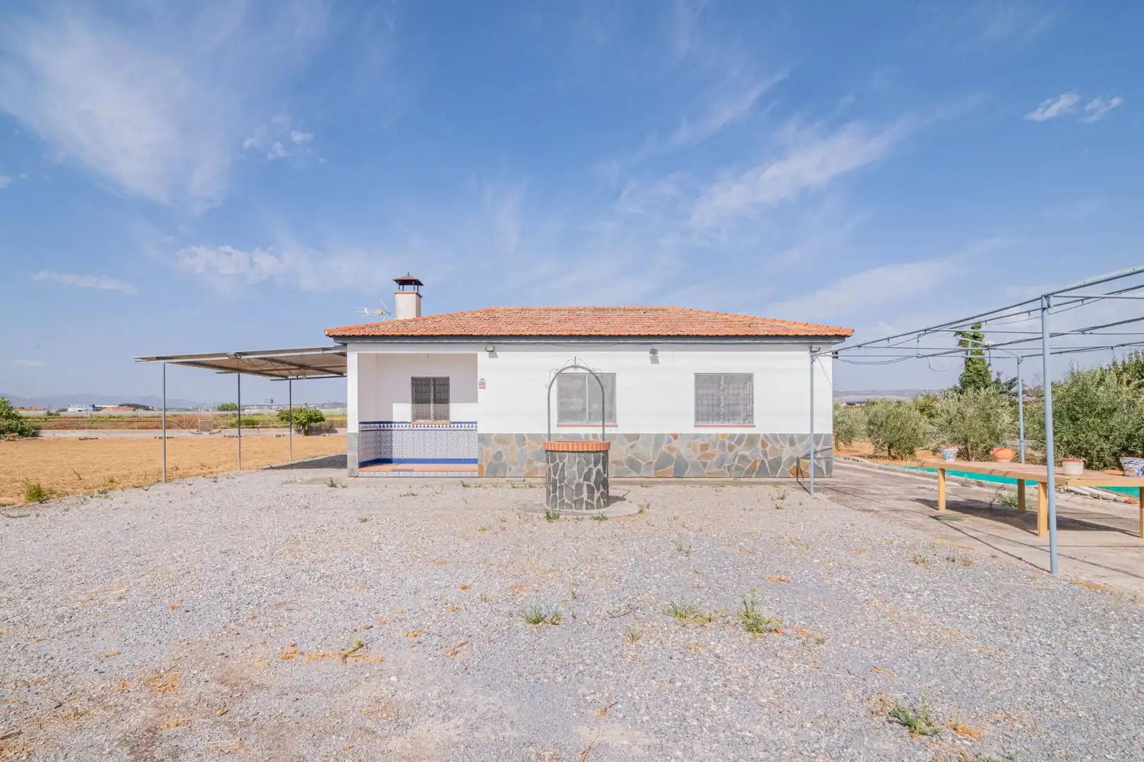 Vista exterior de Finca rústica en venda en Granada amb Moblat