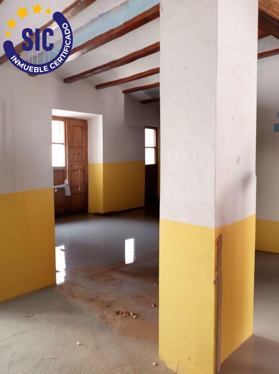 Country house zum verkauf in Simat de la Valldigna mit Privatgarten und Terrasse