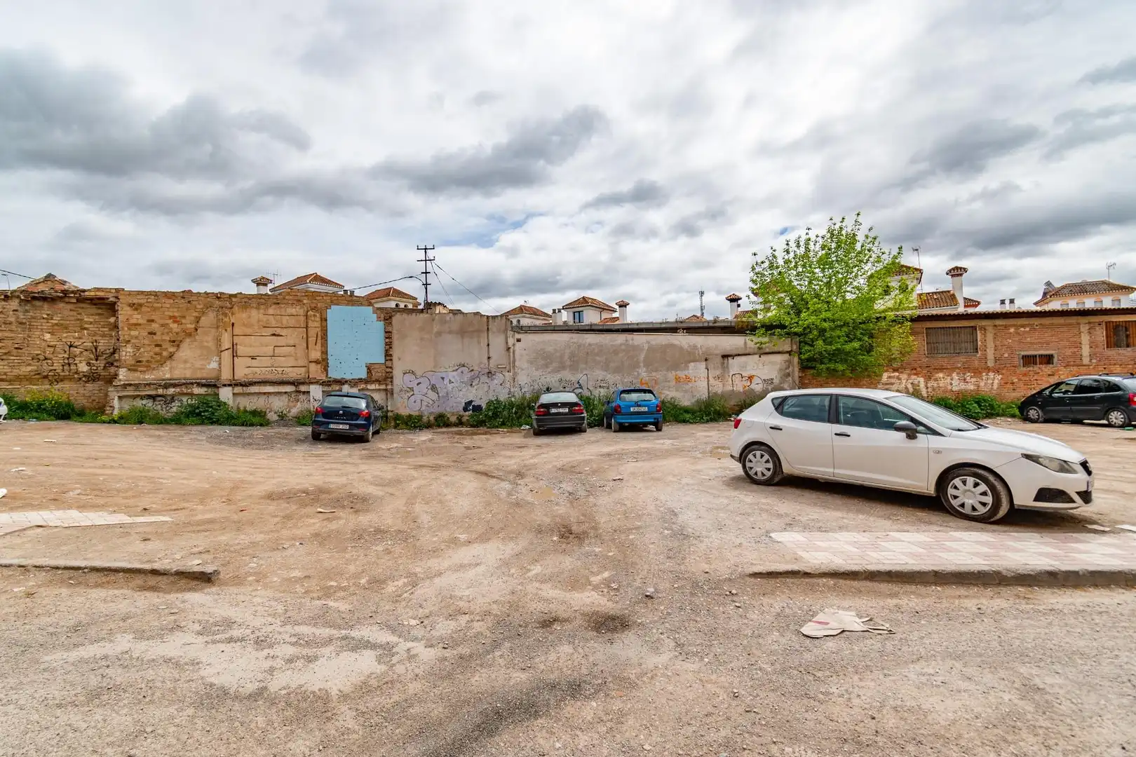 Aparcament de Terreny industrial en venda en Albolote