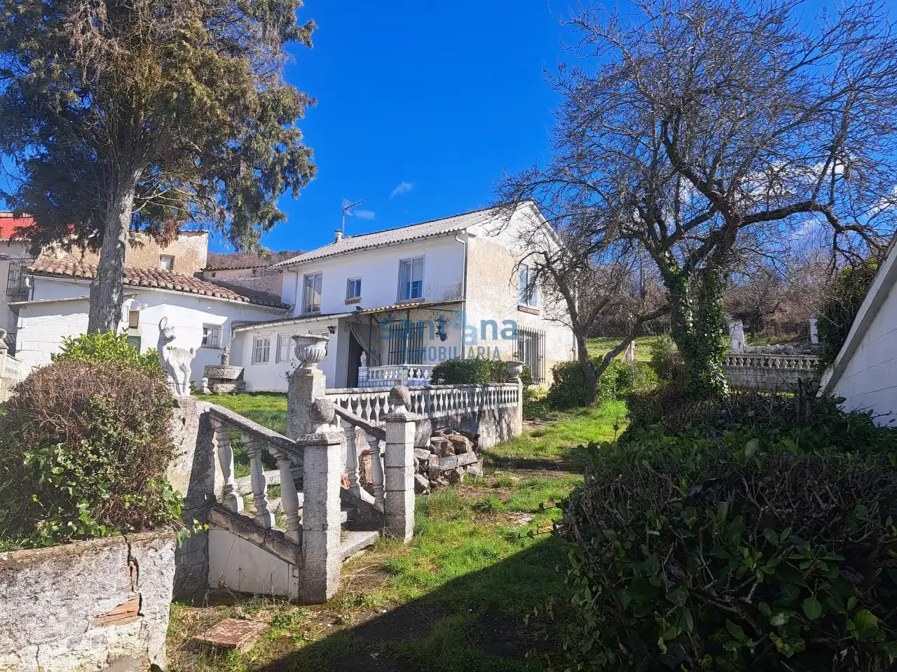 Jardí de Casa o xalet en venda en Gradefes amb Calefacció, Jardí privat i Traster