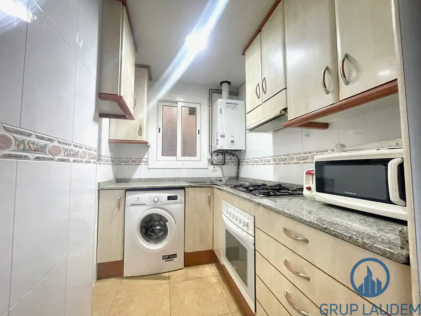 Kitchen of Flat for sale in Mataró  with Air Conditioner, Heating and Oven