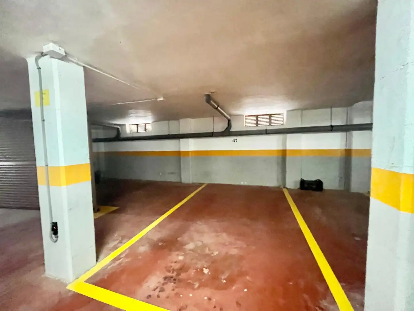 Aparcament de Apartament de lloguer en La Manga del Mar Menor amb Aire condicionat, Calefacció i Piscina
