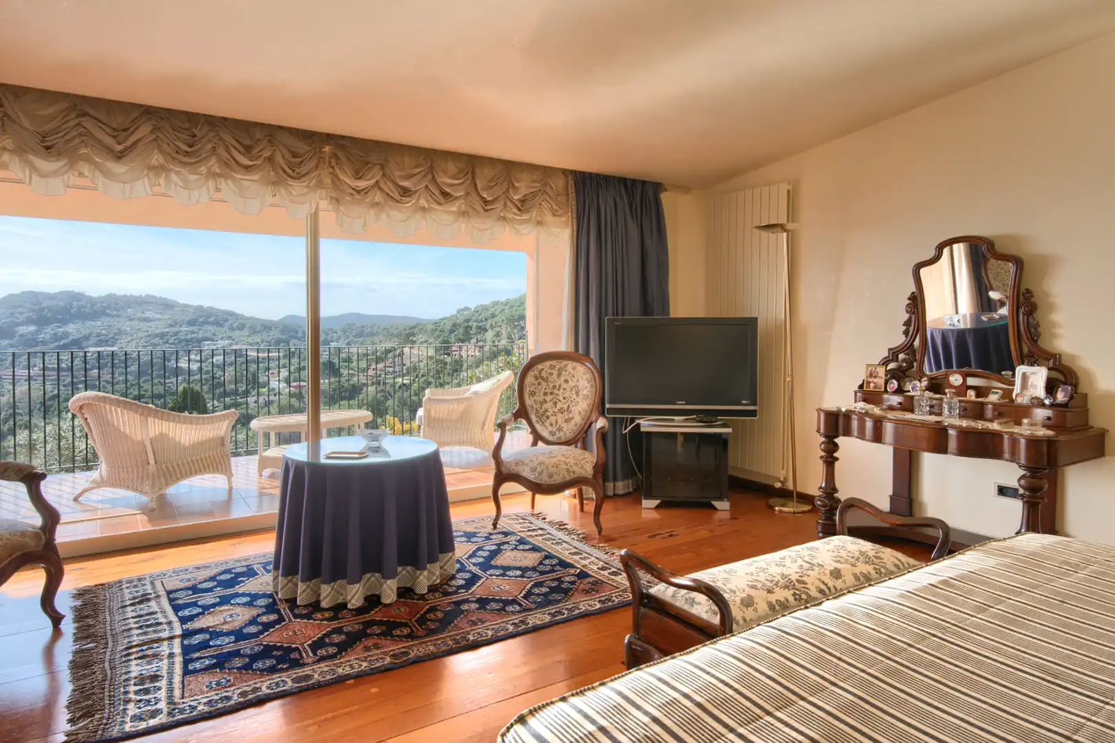 Sala de estar de Casa o chalet en venta en Begur con Aire acondicionado, Calefacción y Jardín privado