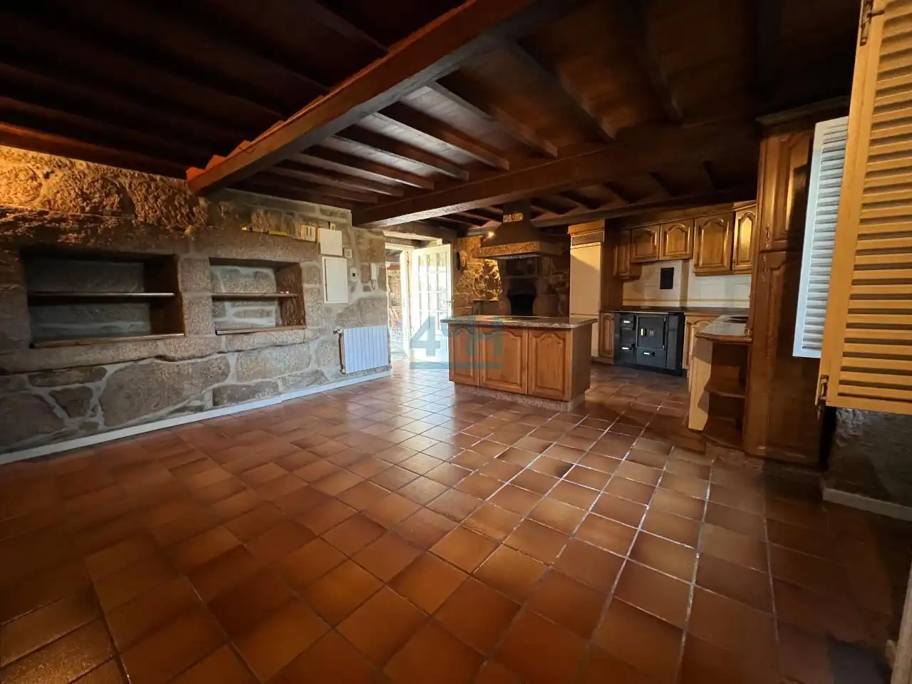 Küche von Country house zum Verkauf in San Cibrao das Viñas mit Heizung, Privatgarten und Terrasse