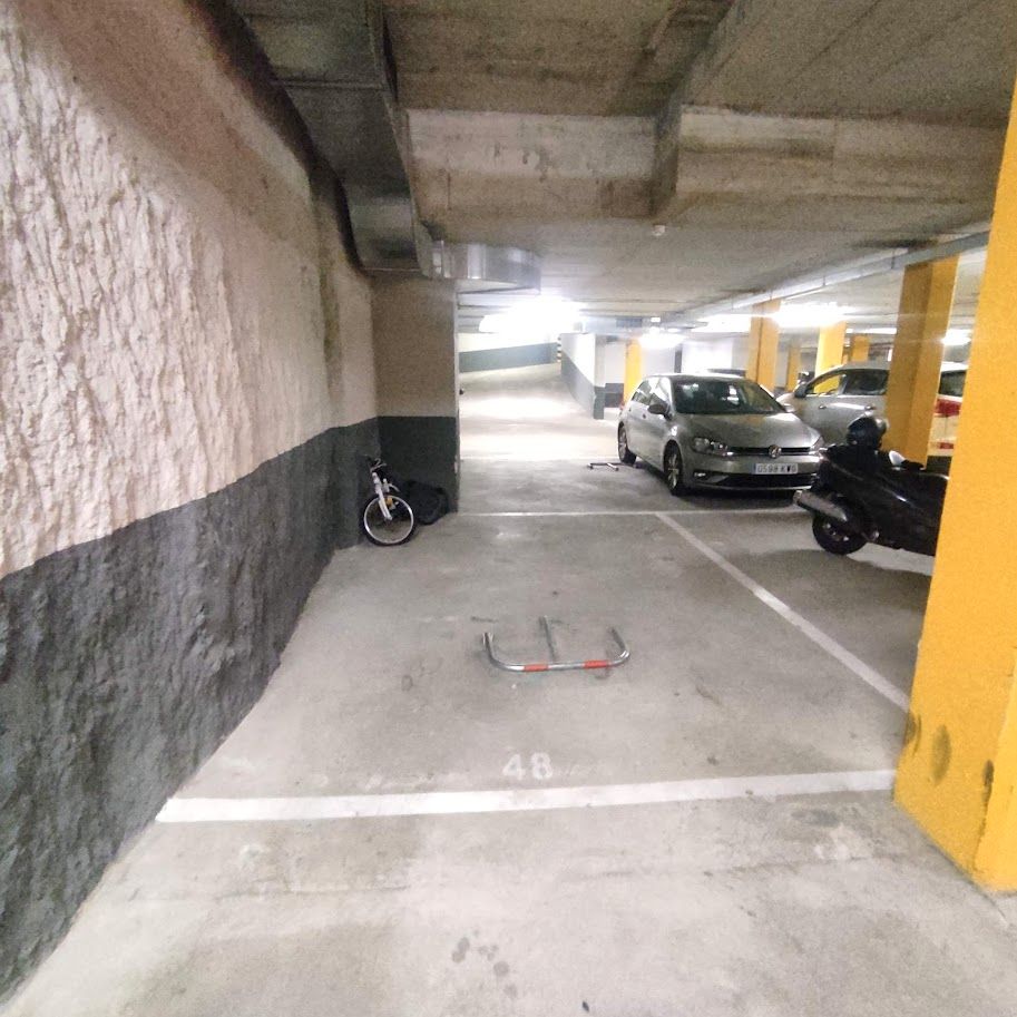 Aparcament de Garatge en venda en  Barcelona Capital